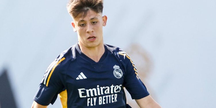 Son Dakika: Real Madrid’de Arda Güler’e özel program!