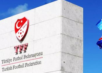 Son dakika: TFF, Üstün Lig’de 2023-2024 döneminde 4 ekibin küme düşeceğini açıkladı