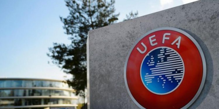 Son Dakika: UEFA Kulüp Finansal Denetim Şurası kararlarını açıkladı! Beşiktaş, Trabzonspor, Başakşehir ve Konyaspor…