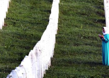 Srebrenitsa Soykırımı’nın 28’inci anma yılı:  30 soykırım kurbanı daha toprağa verildi