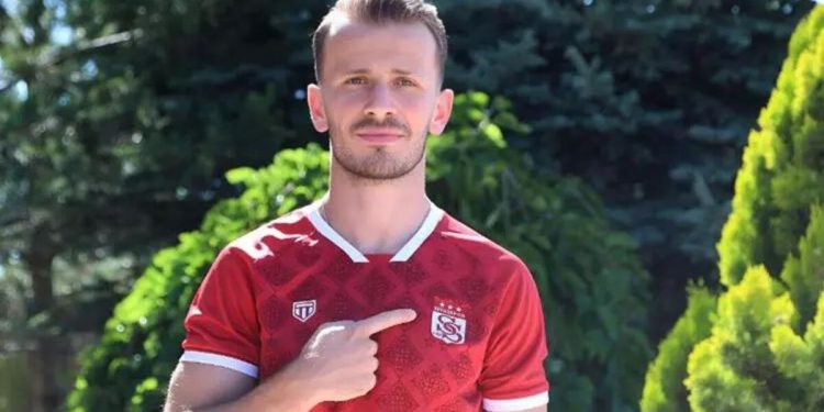 Trabzonspor, Abdulkadir Parmak’ın kadrodan ayrıldığını açıkladı