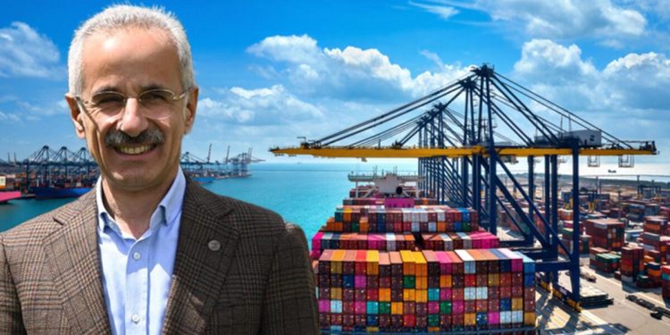 Türk Limanları dünyanın doruğunda… Bakan Uraloğlu: Bu muvaffakiyet deniz ticaretindeki gücümüzün bir göstergesidir
