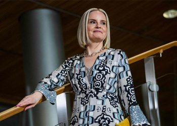 ‘Türk maymunlar’ üzere ırkçı sözler kullandığı ortaya çıkan Finlandiya Başbakan Yardımcısı Riikka Purra özür diledi