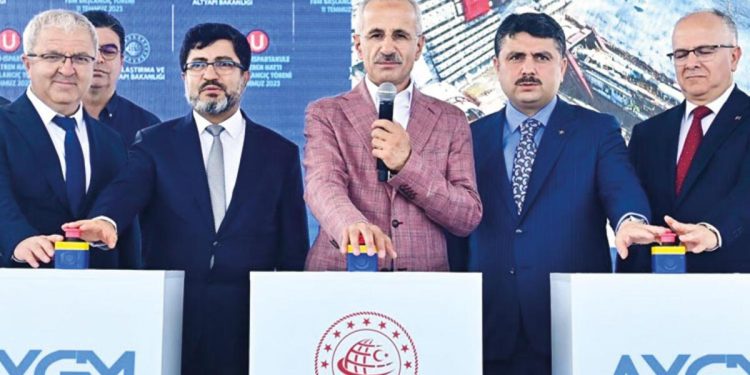 Türkiye ve AB münasebetlerini güçlendirecek sınır açıldı