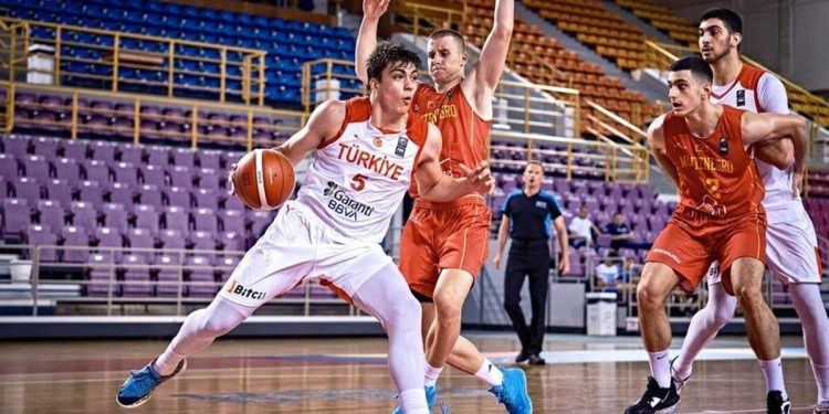 U20 Erkek Basketbol Ulusal Grubu çeyrek finalde!