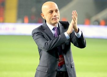 UEFA’dan Cüneyt Çakır’a misyon