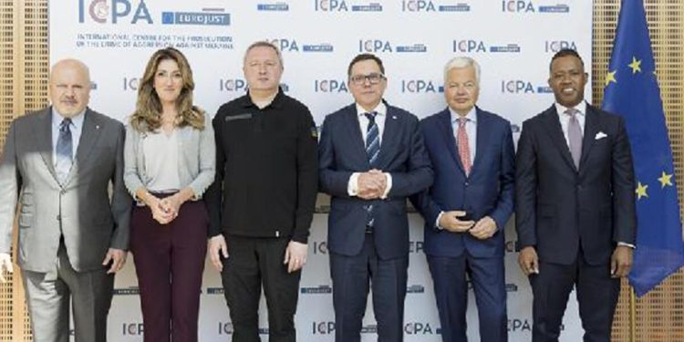 Ukrayna-Rusya savaşında işlenen hataları soruşturacak olan ICPA ofisi, Lahey’de açıldı