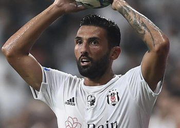 Umut Meraş trafik kazası geçirdi