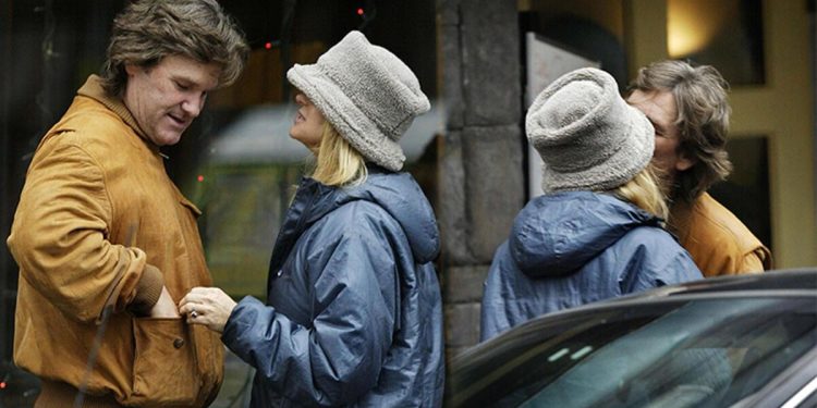 Ünlü oyuncu 40 yıldır birlikte olduğu sevgilisiyle neden evlenmediğini açıkladı