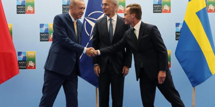 Vize serbestisi ve AB üyelik sürecine faal destek… Stoltenberg açıkladı: Türkiye – İsveç – NATO mutabakata vardı