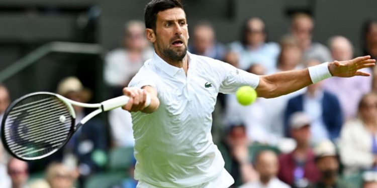 Wimbledon birinci cinsinde Swiatek ve Djokovic zorlanmadı