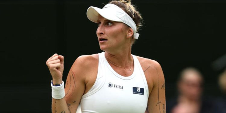Wimbledon’da tarihi zafer! Şampiyon Marketa Vondrousova