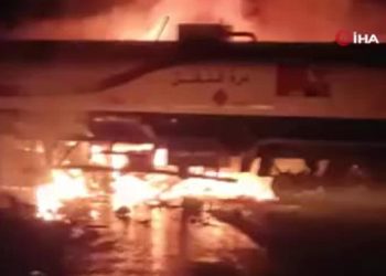 Yemen’de dehşetli kaza: Gaz yüklü tanker ile akaryakıt tankeri çarpıştı