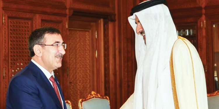 Yılmaz ve Şimşek Katar Buyruğu el sani ile görüştü