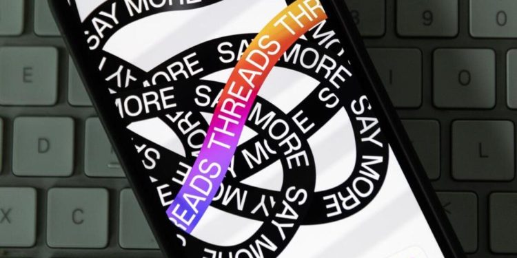 Zuckerberg’e berbat haber! Threads’ın kullanıcı sayısı düştü