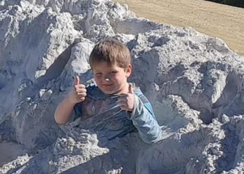 7 yaşındaki çocuğun son pozu: Bu fotoğraftan dakikalar sonra zehirlenip hayatını kaybetti