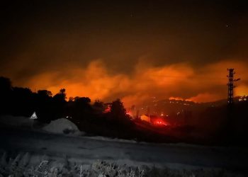 Çanakkale’deki yangın faciasında 9 köy tahliye edildi