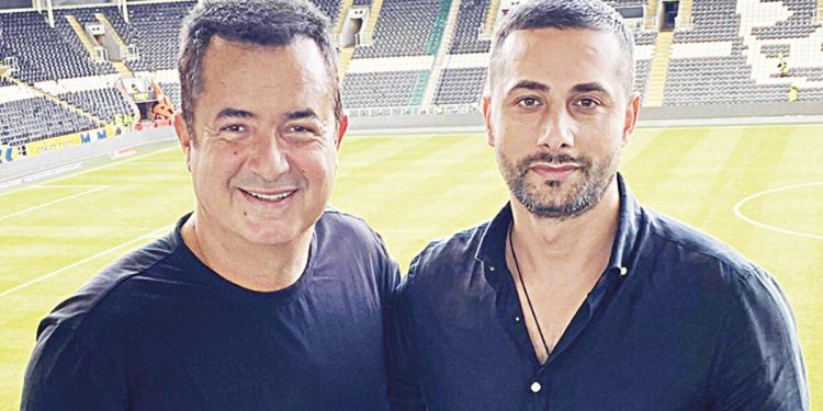 Acun Ilıcalı: Hull City taraftarı ‘Kurtarıcı’ diye çağırıyor