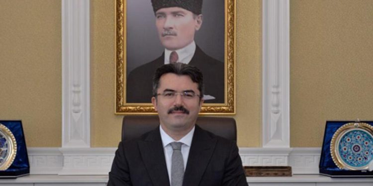 AFAD Lideri Okay Memiş kimdir, kaç yaşında, nereli? İşte Okay Memiş’in hayatı ve biyografisi!