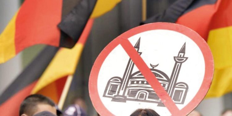 Almanya’da Müslüman düşmanlığı arttı
