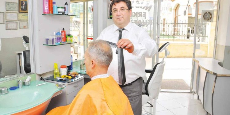 Antalya’da saç-sakal arbedesi