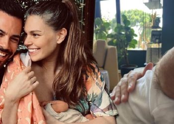 Aslı Enver’den kızı Elay ile paylaşım: Saçlarım biçim, önümden çekil