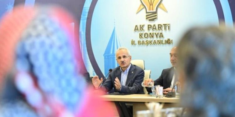 Bakan Uraloğlu’ndan ‘Ulusal Zelzele Stratejisi ve Aksiyon Planı’ bildirisi: Devlet siyaseti haline getirdik