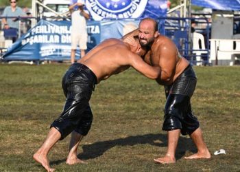 Başpehlivan Serhat Gökmen oldu