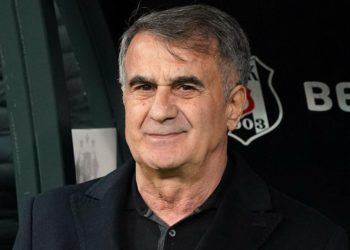 Beşiktaş, defansa ve kanatlara üç oyuncu daha alacak