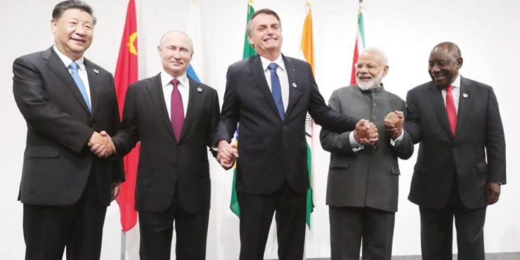 BRICS tepesi Johannesburg’da başladı: Gündem genişleme