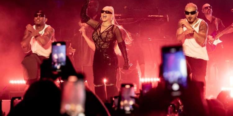 Christina Aguilera ile coştular