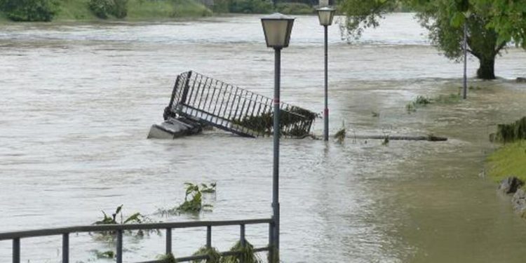 Çin’de kasırga felaketi:11 meyyit, 27 kayıp
