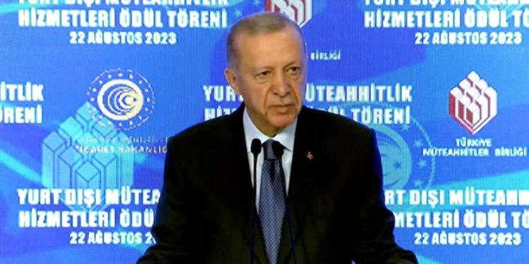 Cumhurbaşkanı Erdoğan: Makro ekonomiyi güçlendirecek programları hayata geçiriyoruz