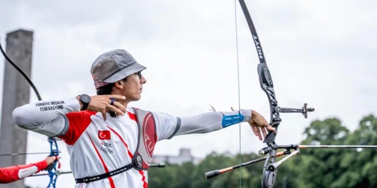 Cumhurbaşkanı Recep Tayyip Erdoğan’dan dünya şampiyonu Mete Gazoz’a tebrik