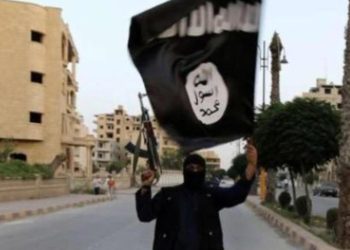 DEAŞ, Suriye ordusuna ilişkin otobüse saldırdı: 23 Suriyeli asker öldü