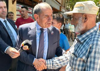 Dursun Özbek açıkladı: Galatasaray, Kahramanmaraş’ta 100 kalıcı konut yapacak