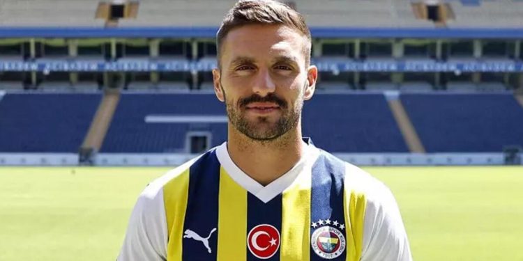 Fenerbahçe forması rekora gidiyor