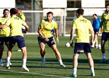 Fenerbahçe, Maribor maçının hazırlıklarına devam etti