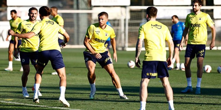 Fenerbahçe, Maribor maçının hazırlıklarına devam etti