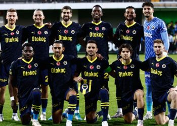 Fenerbahçe’nin UEFA listesinde değişiklik!