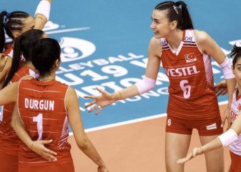 Genç sultanlar yarı finalde