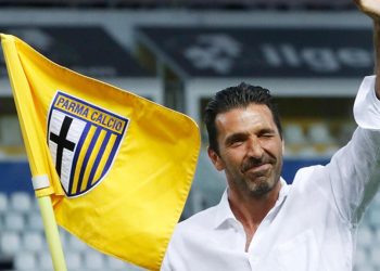 Gianluigi Buffon, 45 yaşında futbola veda etti