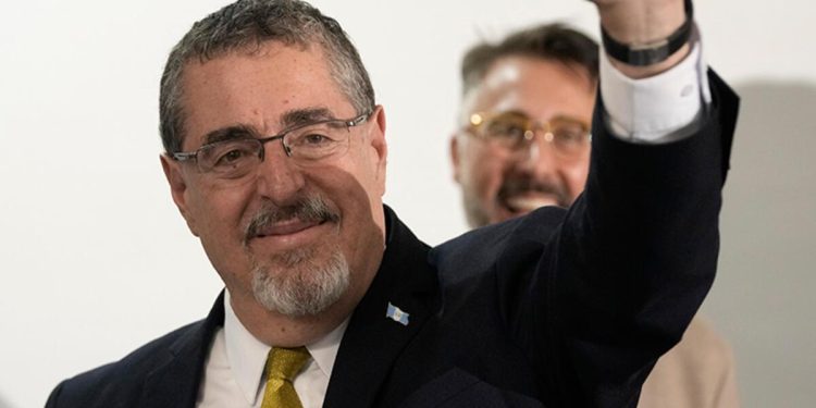 Guatemala’nın yeni devlet lideri muhakkak oldu