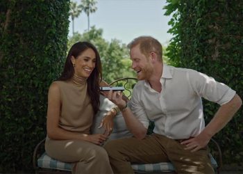 Harry ve Meghan Hollywood’a açılıyor… Yeni bir sinema geliyor: Anlatılan kaza Prenses Diana’nın öldüğü kaza olabilir!