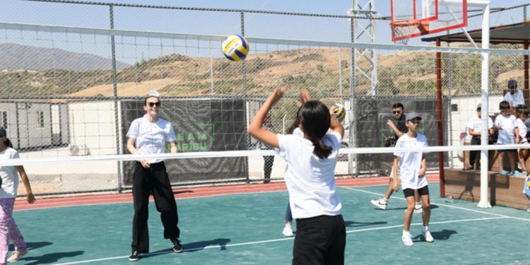 Hatay’da çocuklar ve gençler için yeni spor alanı