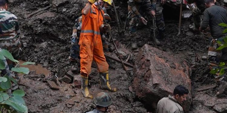 Hindistan’da can kaybı artıyor