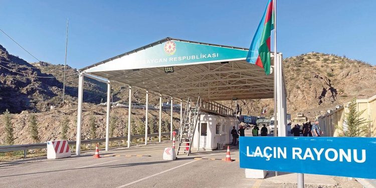 Hürriyet tansiyonun tırmandığı Laçin Koridoru’nda… Kaçakçılığa geçit verilmiyor