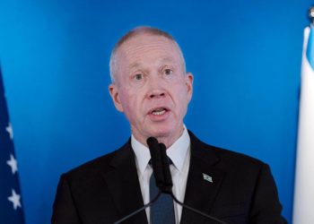 İsrail Savunma Bakanı’ndan ‘Lübnan’ uyarısı