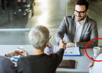 İşverenler işe alımlarda yaptıkları saklı testlerini anlattılar: Bir fincan ya da kapıdaki misyonlu her şeyi değiştirebilir!