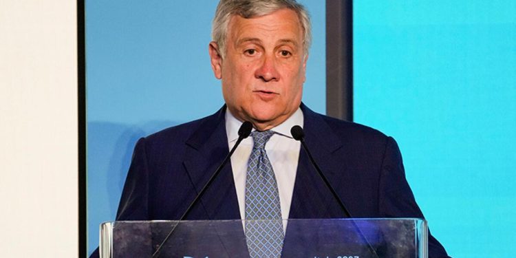 İtalyan bakandan dikkat çeken itiraf: Kaddafi’nin öldürülmesine müsaade vermek önemli bir yanılgıydı